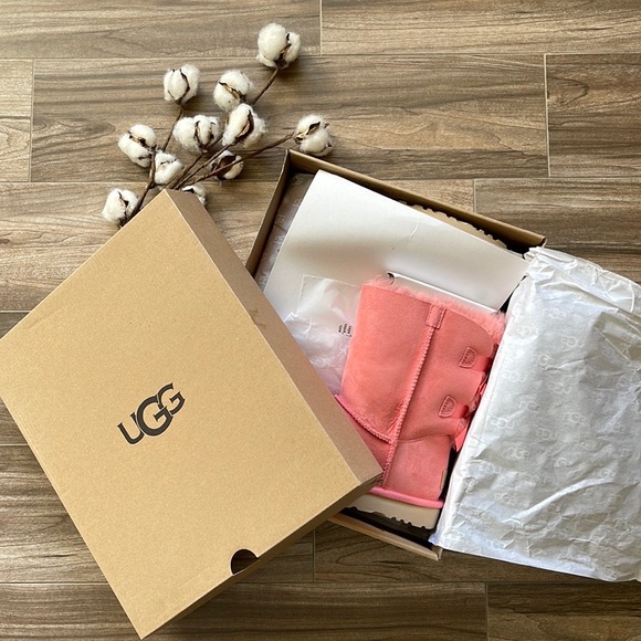 🌿UGG- W BAILEY BOW II BOOTS🌿 - Picture 3 of 16